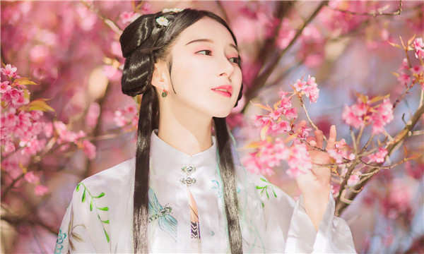 久治供卵试管婴儿：助您实现家庭梦想的科学方案